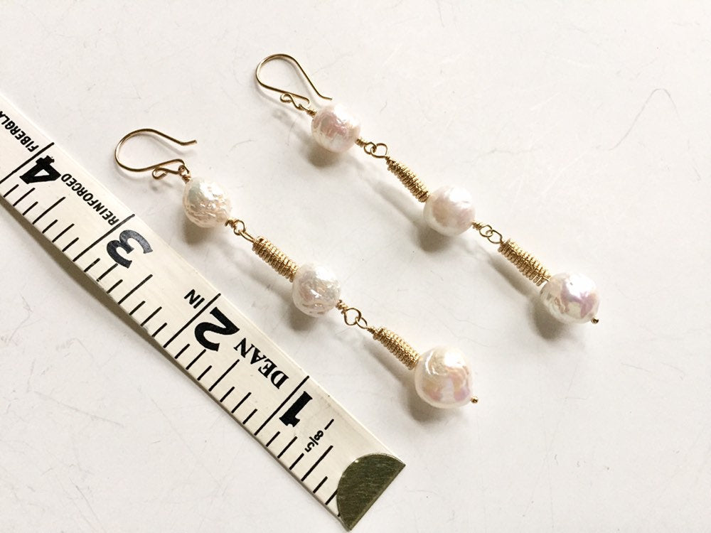 All about texture. Statement earrings. Pearl and 14KTGF