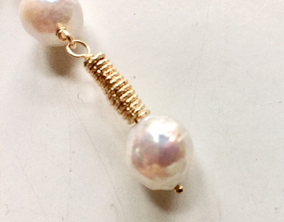 All about texture. Statement earrings. Pearl and 14KTGF